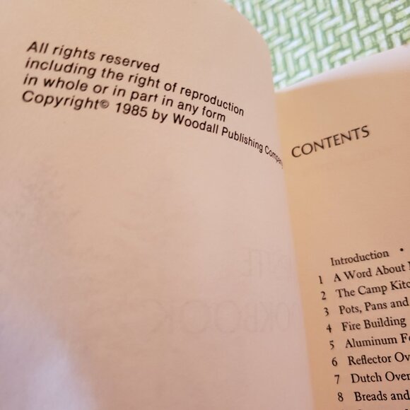 Vintage 1985 Woodall's Campsite Cookbook, Paperback, Camping Meal Plans Recipes - Picture 5 of 9